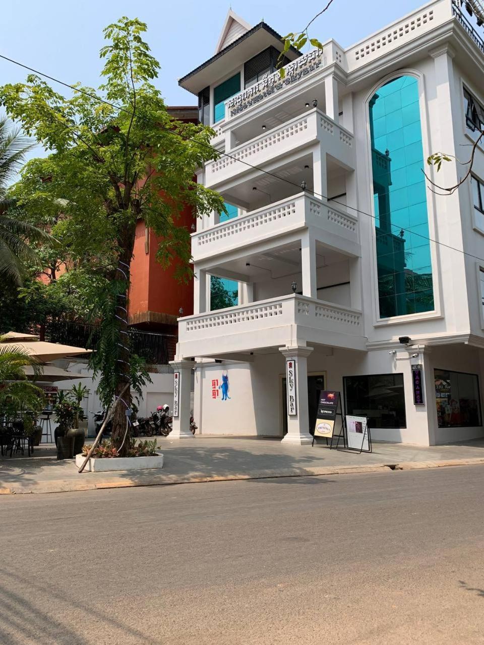 Nico'S Hotel And Skybar Siem Reap Ngoại thất bức ảnh